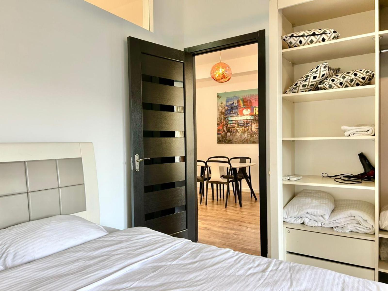 City Center - Next To Holiday Inn -2Br Apartment Tbilissi Extérieur photo