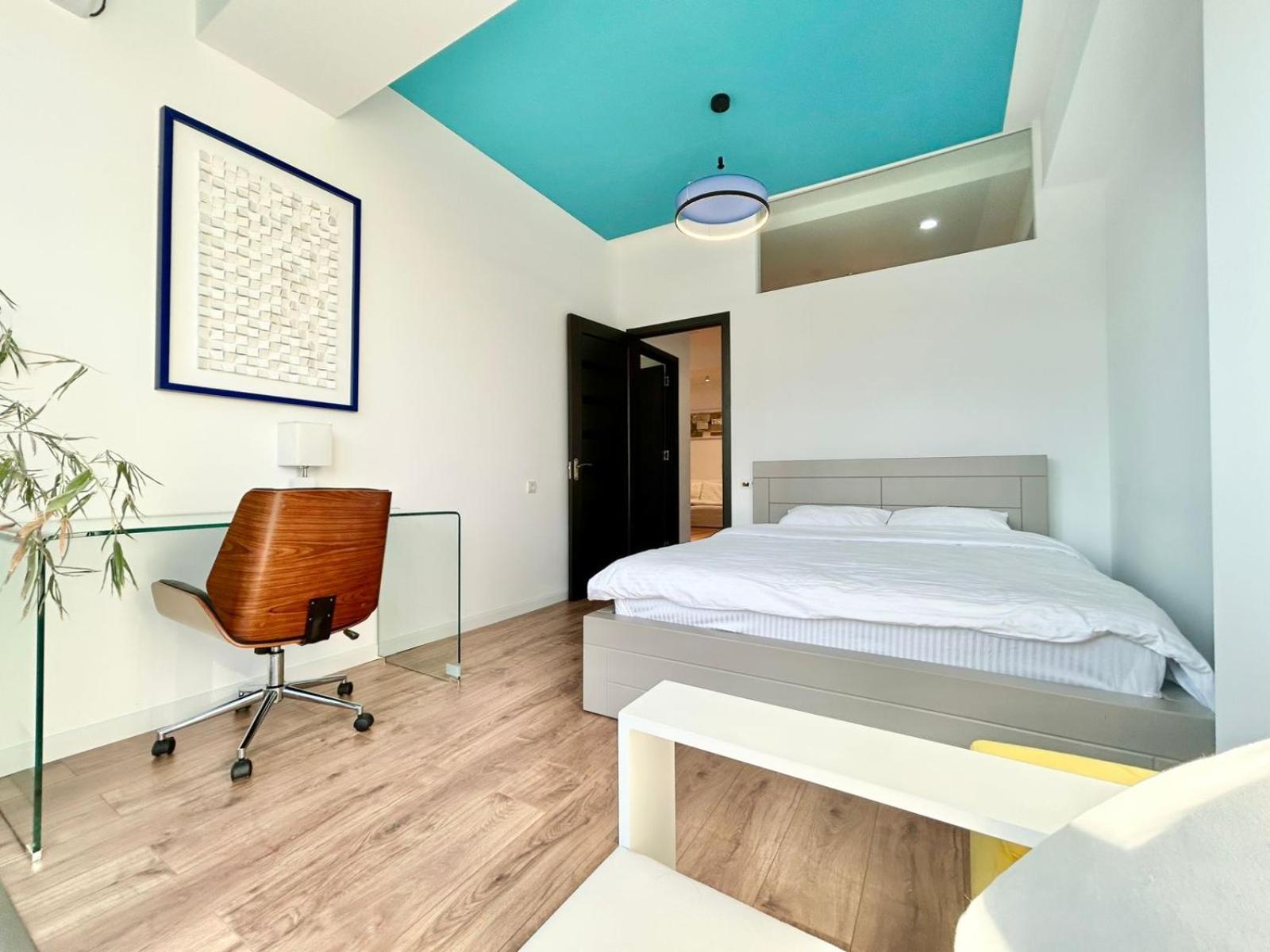 City Center - Next To Holiday Inn -2Br Apartment Tbilissi Extérieur photo