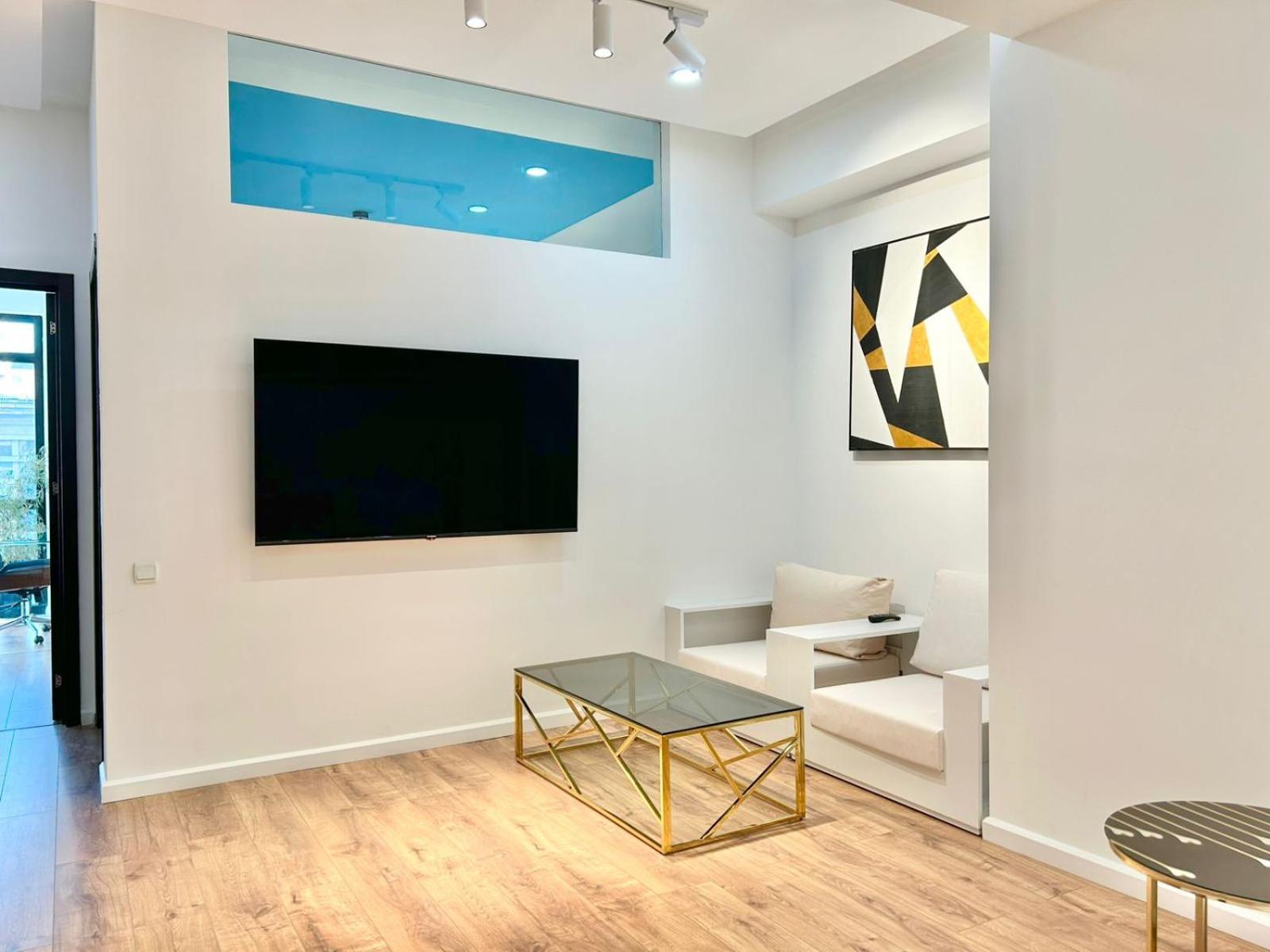 City Center - Next To Holiday Inn -2Br Apartment Tbilissi Extérieur photo