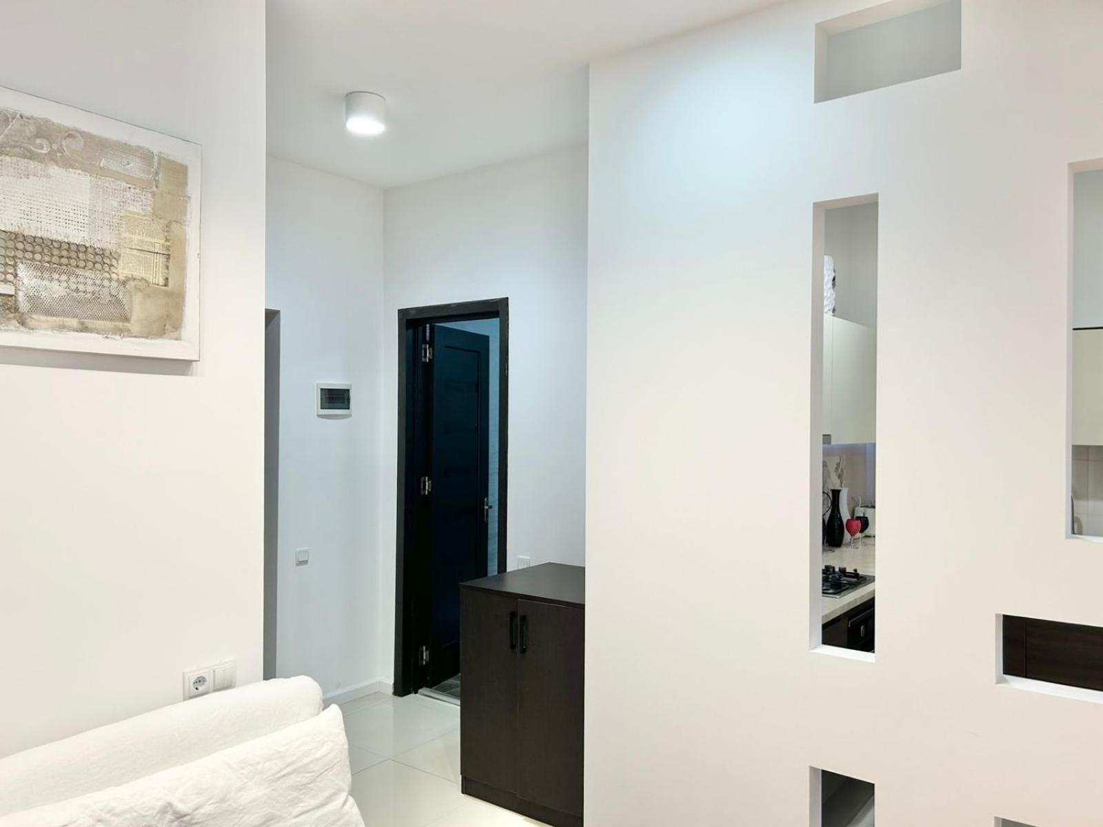 City Center - Next To Holiday Inn -2Br Apartment Tbilissi Extérieur photo